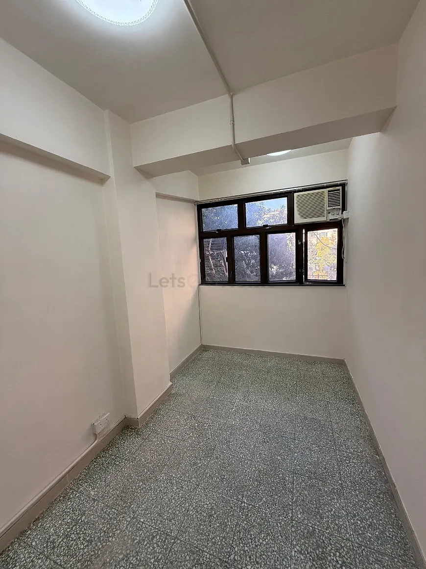 36 Yan Oi Street listing image