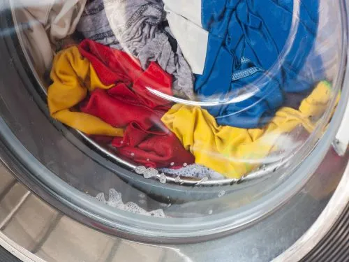 Using the wrong washing machine to wash the wrong clothes!? post illustrative image