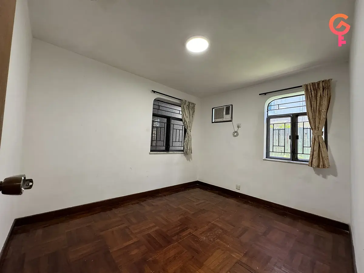 Sun Fung Wai listing image